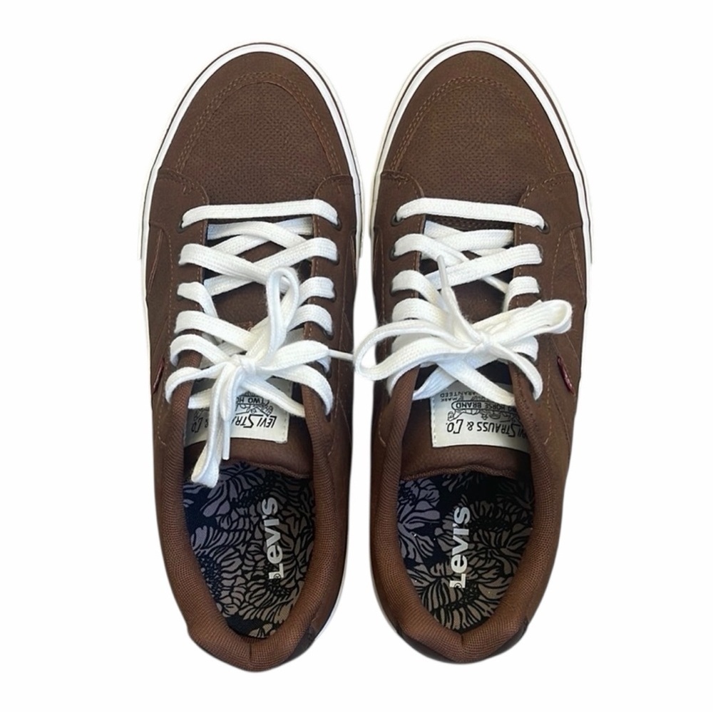 Men’s Levi’s Sneakers Size 9.5 - Picture 2 of 8